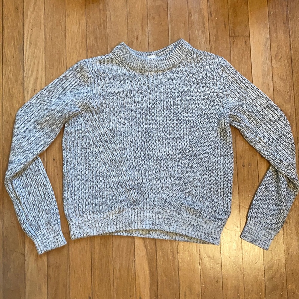 black and white knit sweater (H&M)